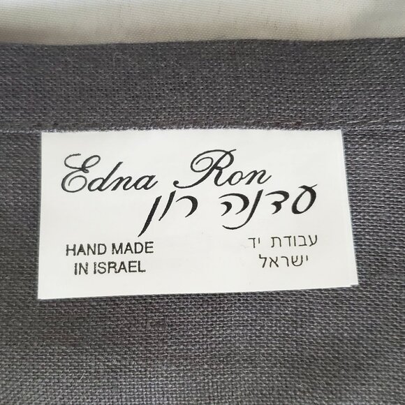 Edna Ron Hand painted Judaica Gift Bread Cover Shabat Shalom Challah Cover Silk - Picture 2 of 8